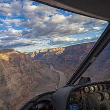 grand canyon floor helicopter tour with