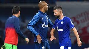 Nachdem der fc schalke 04 die trennung von michael reschke und vedad ibišević bekanntgab. Schalke News Naldo And Ibisevic Clash In Training Football News Archyde