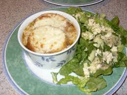 french onion soup with mushrooms and