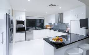 Das video zeigt moderne wohnzimmer mit offener küche. Offene Kuche 9 Tolle Tipps Eine Wohnkuche Zu Gestalten