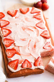 strawberry jam sheet cake with cream