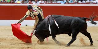 Corrida : grave blessure pour le matador Emilio de Justo à Madrid