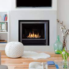 Valor Horizon With Clearview Front Gas