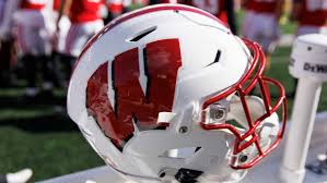sports ilrated wisconsin badgers