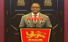 malawian president dissolves cabinet