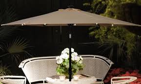9 ft patio umbrella with solar powered