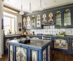 Кухни с рисунками на фасаде – 20 красивых кухонных гарнитуров с рисунком в  реальных квартирах | Houzz Россия