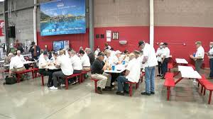 veterans hold weekly meeting at costco