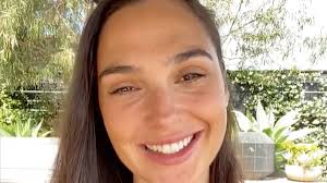 She won the miss israel title in 2004 and went on to represent israel at the 2004 miss universe beauty pageant. Gal Gadot Speaks To Grads During The Cnn Special Class Of 2020 In This Together Cnn