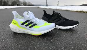 Adidas ultraboost sneakers hit the scene in 2015 and immediately set a new standard for performance running shoes. Test Adidas Ultraboost 21 Siehe Die Bewertung Video