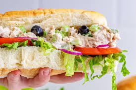 best subway tuna salad sandwich