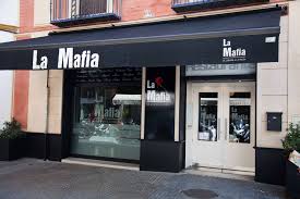 Eventually, players are forced into a shrinking play zone to engage each other in a tactical and diverse. Mafia The Local Italy