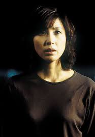Hitomi Kuroki in una scena di Dark Water - hitomi-kuroki-in-una-scena-di-dark-water-14990