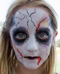 paint a zombie face by auntie stacey