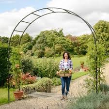decorative metal arches for the garden