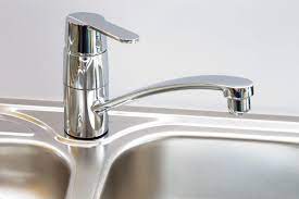 how to adjust the hot water rature