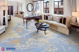 how to choose hotel carpets