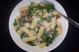 broccoli rabe y italian sausage
