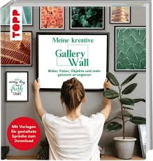 Use varied elements of 3d art along with frames, key hangers, letterings, and just about anything that you can think of. Meine Kreative Gallery Wall Wohnen Lifestyle Topp Kreativ De Webshop