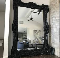 Black Lacquer Frame Interior Design