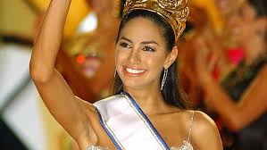 Valerie domínguez was born on january 12, 1981 in barranquilla, colombia as valerie domínguez tarud. Que Risa Valerie Dominguez Revela Que Le Dijo A Su Rival En Miss Colombia