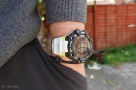 Some models count with bluetooth connected technology and atomic timekeeping. Casio G Shock Gbd H1000 Test 1a7er Stellare Akkulaufzeit