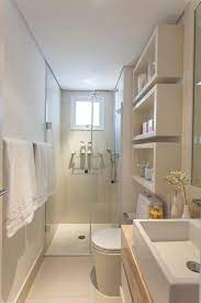 Desain minimalis bisa diterapkan pada berbagai ruangan di rumah seperti kamar tidur, dapur, ruang tamu, dan kamar mandi. 42 Desain Kamar Mandi Sempit Minimalis Ukuran Kecil Yang Cantik Desainrumahnya Com