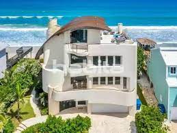 luxury oceanfront homes in new
