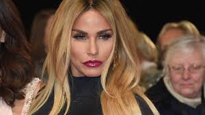 Maybe you would like to learn more about one of these? Ohne Veneers Katie Price Zeigt Jetzt Ihre Echten Zahne Promiflash De