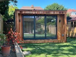 Luxury Garden Offices Free Uk Delivery