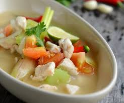 Masakan sayur sop menggunakan bumbu ringan namun tetap enak. Koleksi Resipi Sup Ringkas Mudah Tapi Sedap