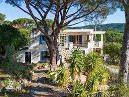 maison a renover cote azur 355