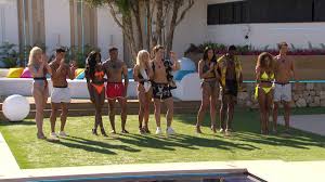 Which couple won love island last year? Love Island 2019 Cast Revealed Meet The Contestants Heart