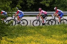 Simon yates (gbr/bikeexchange) a 1:33 3. Giro De Italia 2021 Clasificacion General Tras Etapa 8 Quien Gano Hoy