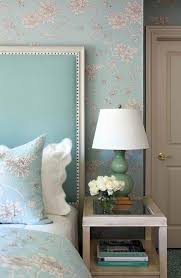 50 bedspreads with matching wallpaper