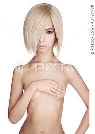 Nude elegant asian woman with blonde short hair - Stock Photo [43727789] -  PIXTA
