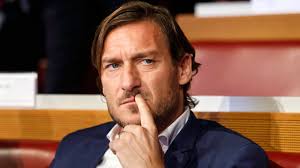 2 021 482 tykkäystä · 49 239 puhuu tästä. Francesco Totti Says He S Leaving As Roma S Management Sportsnet Ca