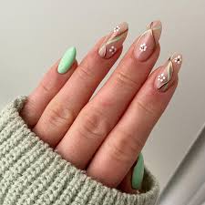 spring nail designs to try in 2023
