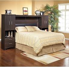 Oxford Queen Wall Bed With Piers