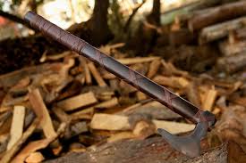 tomahawk viking axe bearded cing