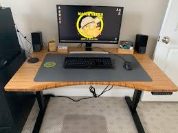 One of the most important aspects of an adjustable standing desk is its height range. Uplift Desk Review The Ups And Downs Majorgeeks