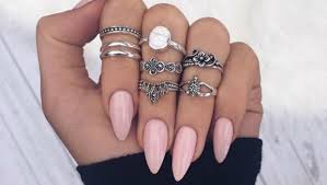To start with, how about we make sense of how to get the almond nail shape. 25 Photos To Show You How Sexy The Almond Nail Shape Looks