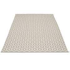 honey plastic carpet 180x260 cm