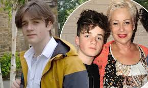 Denise welch 's son louis is following his famous parents into the world of tv. Denise Welch S Son Louis Healy Set To Join Emmerdale In A Sinister Storyline Daily Mail Online