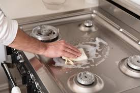how to clean a stovetop