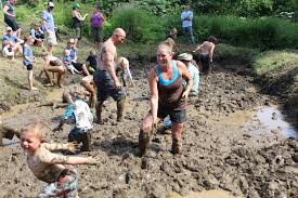 their pas in annual mud games