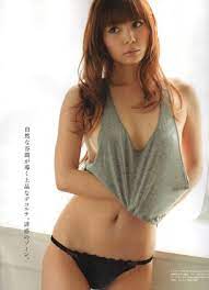 中川 翔子 nude