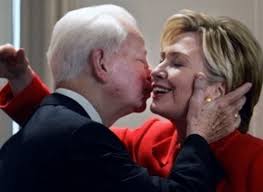 Hillary Clinton Kissed by Former Klan Member | Snopes.com
