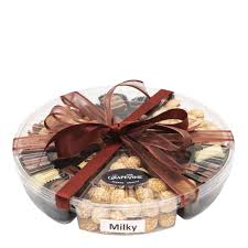 milky chocolate nuts 6 compartment