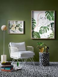 green wall color